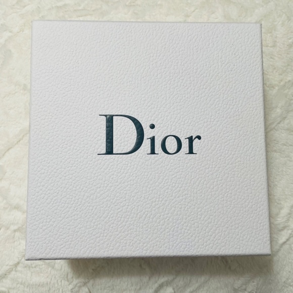 Vintage Dior Gift Box - Picture 3 of 10
